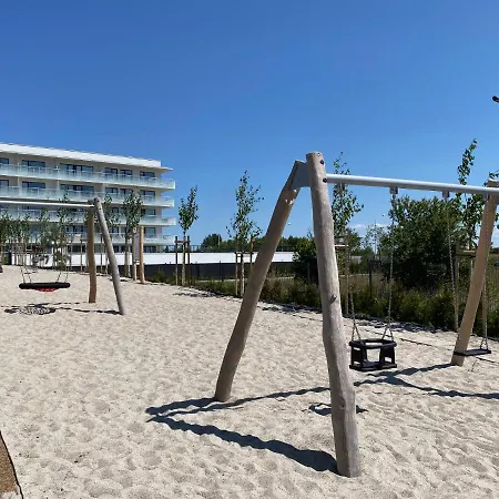Faro Polanki Aqua Na Wydmie Kolobrzeg